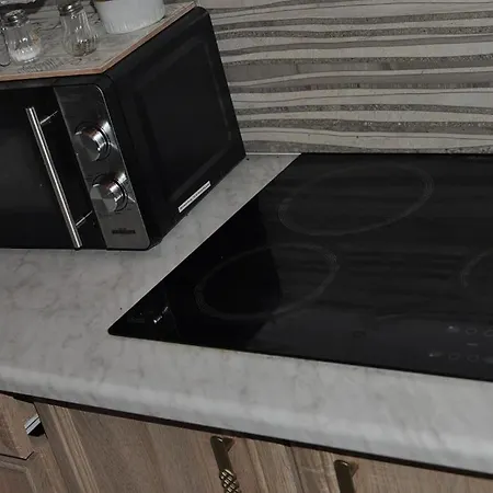 아파트 Sea Apartment, *